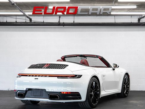 Used 2022 Porsche 911 Carrera image 6