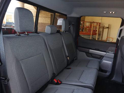 New 2025 Ford F150 XLT w/ Equipment Group 303A High image 45