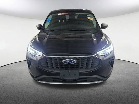 Used 2023 Ford Escape Active FWD image 2
