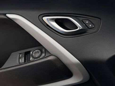 Used 2023 Chevrolet Camaro SS w/ Design Package 1 image 23