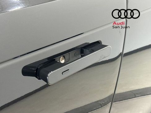 Used 2023 Land Rover Range Rover Sport SE Dynamic image 10