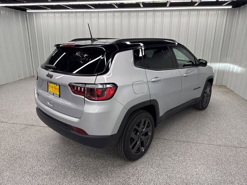 New 2025 Jeep Compass Limited w/ Sun & Sound Group image 6