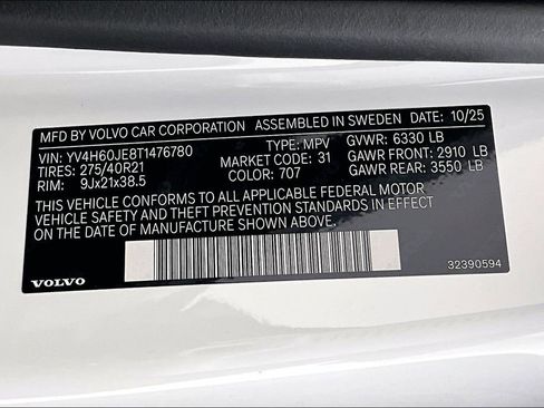 New 2026 Volvo XC90 T8 Plus image 21