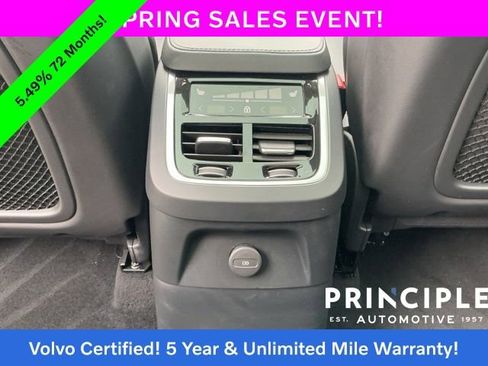 Certified 2024 Volvo XC90 T8 Plus w/ Protection Package Premier AWD/4WD image 37