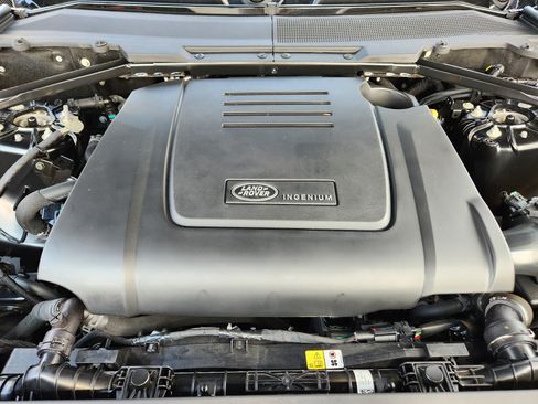 Certified 2023 Land Rover Defender 110 S AWD/4WD image 9