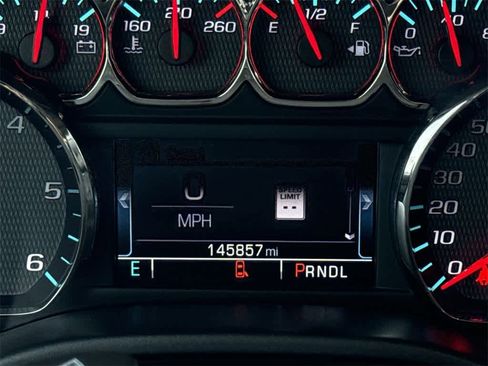 Used 2018 Chevrolet Silverado 1500 LTZ Z71 w/ Centennial Edition image 20