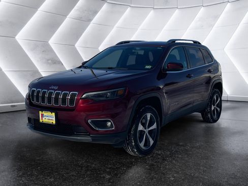 Used 2019 Jeep Cherokee Limited image 2