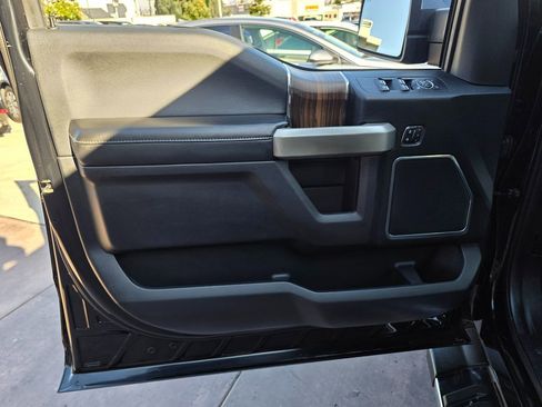 Used 2017 Ford F150 Lariat w/ Equipment Group 502A Luxury image 29