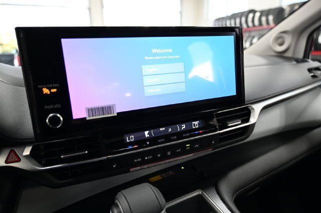 New 2026 Toyota Sienna XLE AWD/4WD image 16