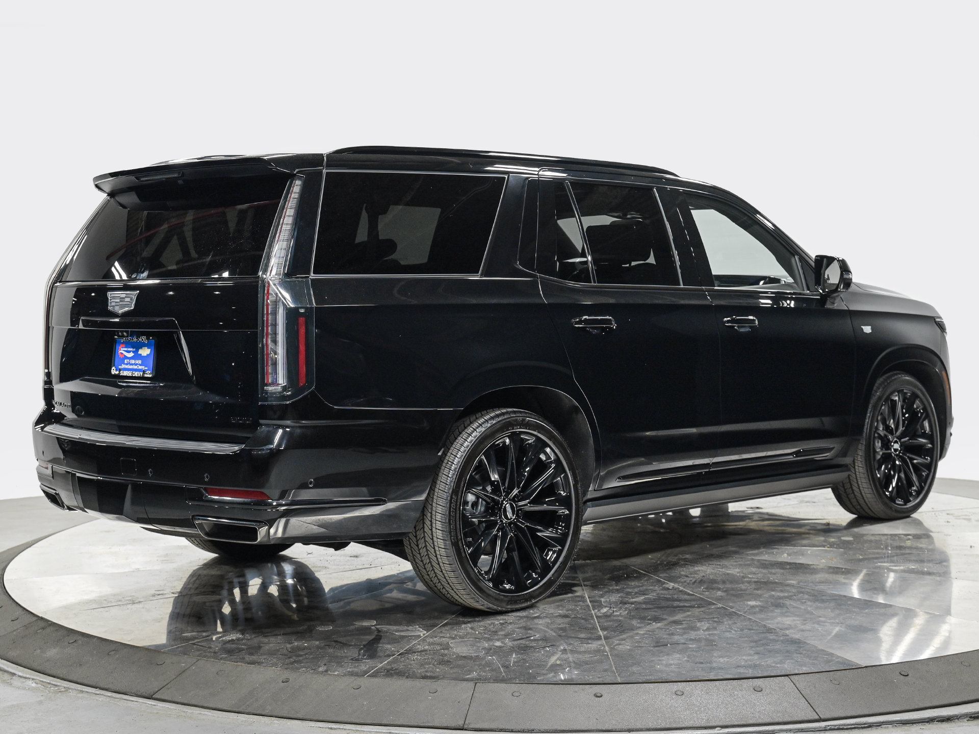 Used 2026 Cadillac Escalade Platinum Sport w/ LPO, ONYX Package AWD/4WD image 7