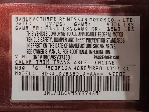 Used 2025 Nissan Sentra SV FWD image 33
