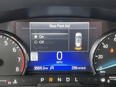 Used 2023 Ford Explorer XLT w/ Equipment Group 202A AWD/4WD image 39