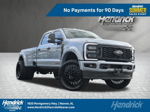 Used 2026 Ford F450 Platinum w/ Platinum Plus Package AWD/4WD image 1