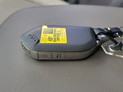 New 2026 Kia Carnival LXS image 27