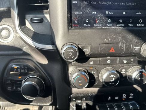 Used 2020 RAM 1500 Big Horn AWD/4WD image 16