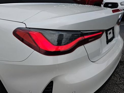 Used 2025 BMW 430i Convertible w/ Premium Package RWD image 33