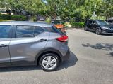 Used 2020 Nissan Kicks S image 4