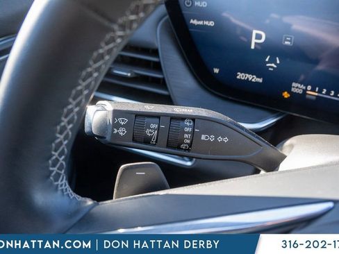 Used 2024 Buick Envision Preferred image 9