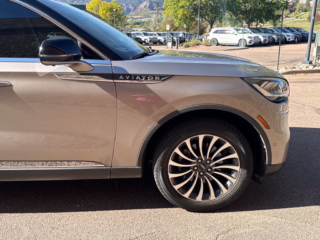 Used 2021 Lincoln Aviator Reserve w/ Equipment Group 201A AWD/4WD image 35