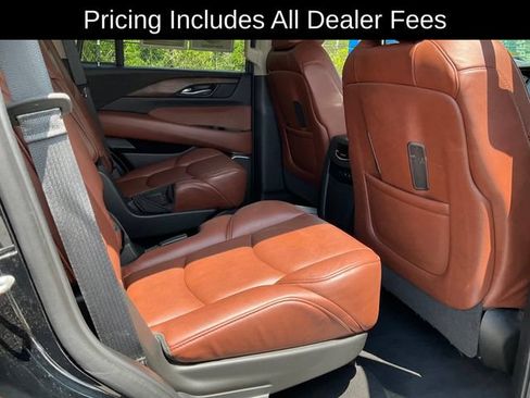 Used 2019 Cadillac Escalade Premium Luxury AWD/4WD image 22