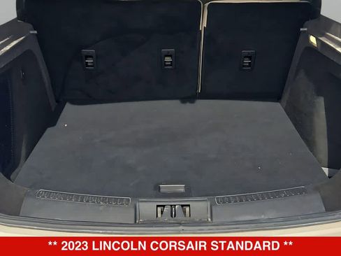 Used 2023 Lincoln Corsair FWD image 34