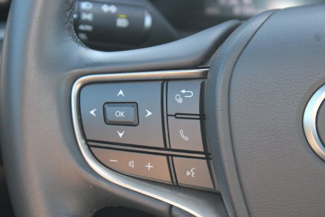 Certified 2025 Lexus UX 300h FWD image 18
