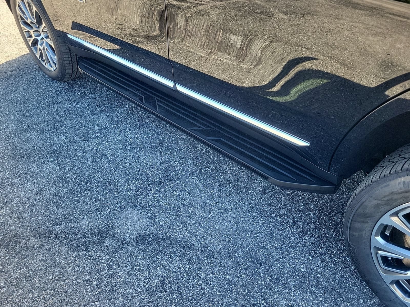 New 2026 GMC Yukon Denali RWD image 9