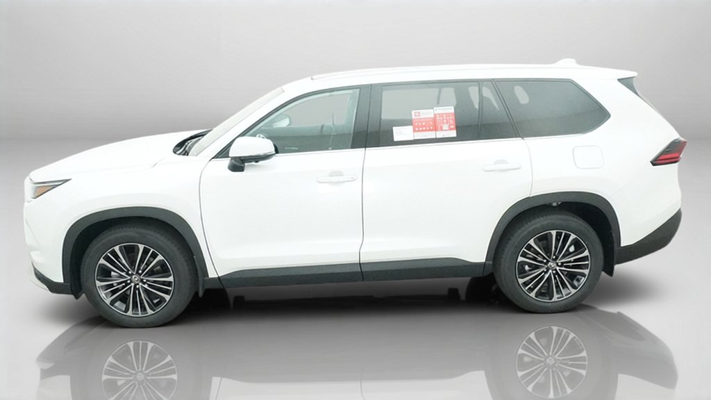 New 2026 Toyota Grand Highlander AWD Hybrid image 2