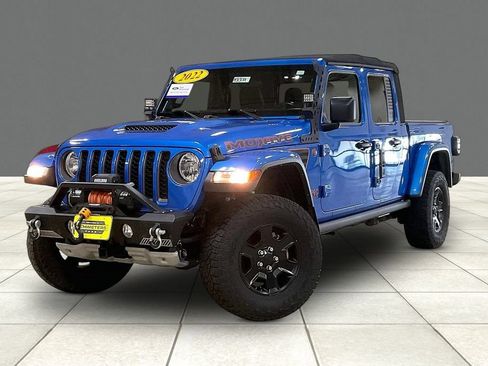 Used 2022 Jeep Gladiator Mojave w/ Cold Weather Group AWD/4WD image 2