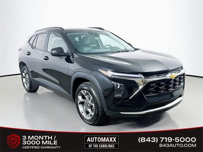 Used 2025 Chevrolet Trax LT