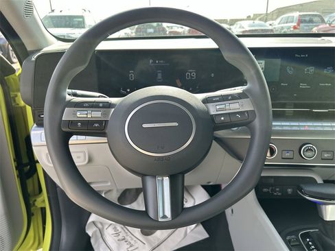 New 2026 Hyundai Kona SE image 26