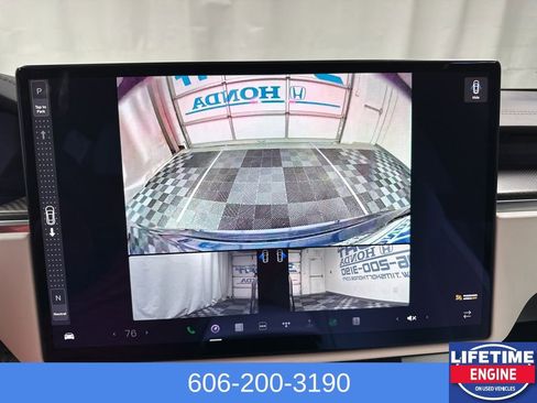 Used 2021 Tesla Model S Plaid image 22