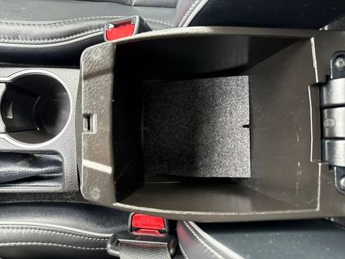 Used 2016 Toyota Corolla LE image 25