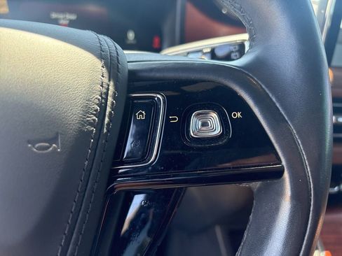 Used 2021 Lincoln Aviator Grand Touring w/ Equipment Group 302A AWD/4WD image 20