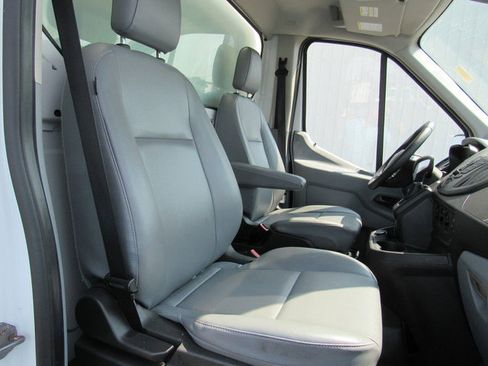 Used 2019 Ford Transit 350 156 DRW RWD image 13