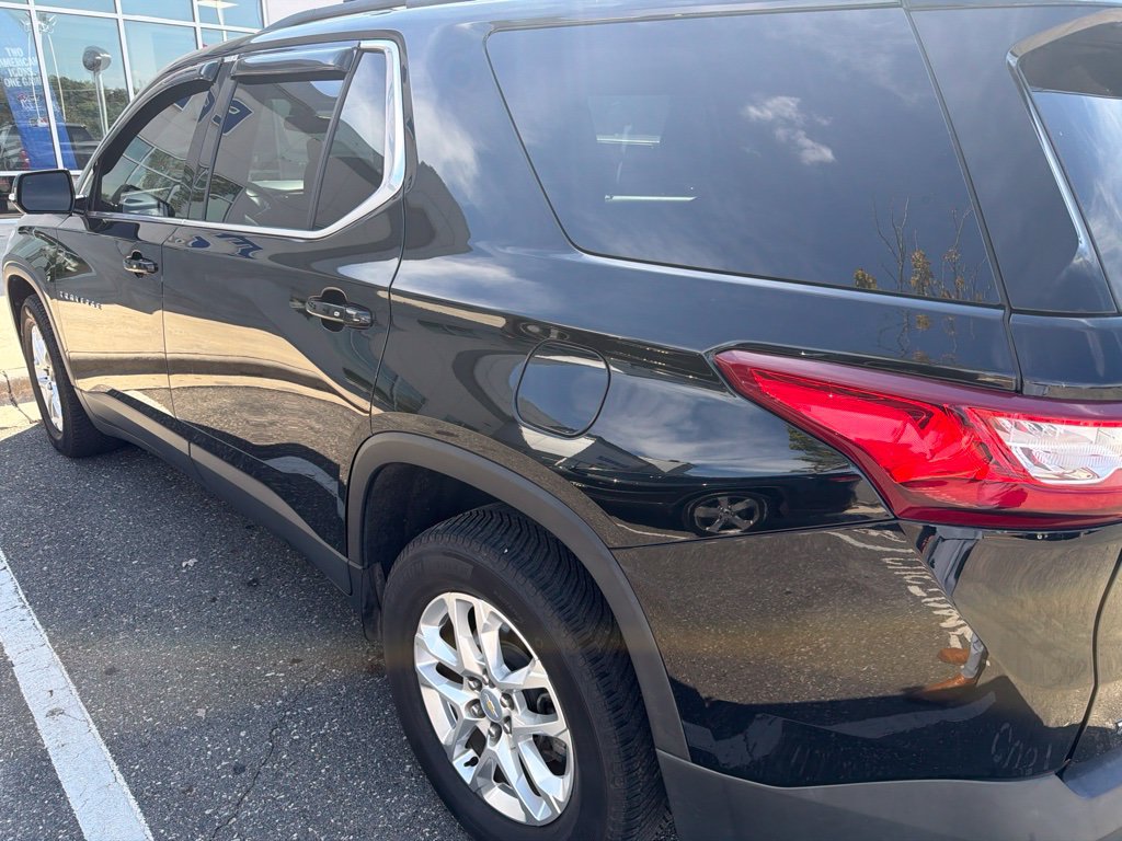 Used 2019 Chevrolet Traverse LT FWD image 5