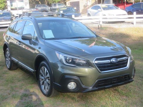 Used 2018 Subaru Outback 2.5i Touring w/ Protection Package #1 AWD/4WD image 4