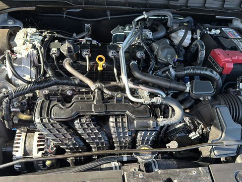 New 2025 Nissan Altima 2.5 SR w/ SR Premium Package image 31