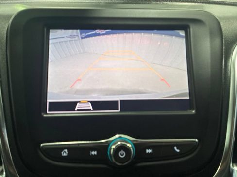 Used 2022 Chevrolet Equinox LT FWD image 24