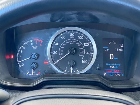 Used 2022 Toyota Corolla LE FWD image 22