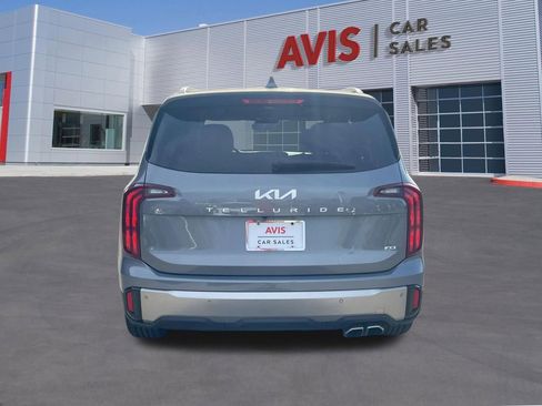 Used 2025 Kia Telluride S AWD/4WD image 6