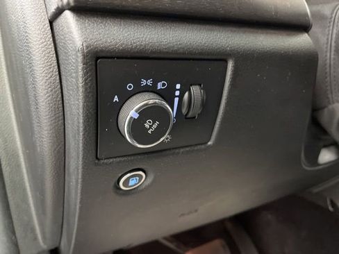Used 2017 Jeep Grand Cherokee Altitude AWD/4WD image 32