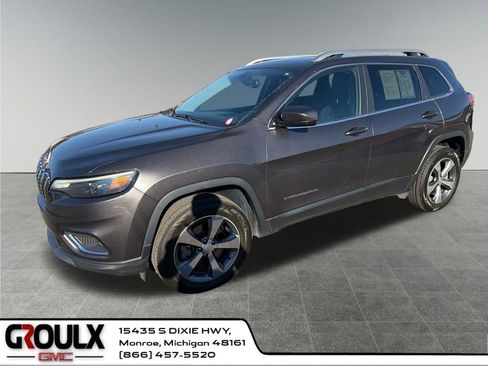 Used 2020 Jeep Cherokee Limited image 1
