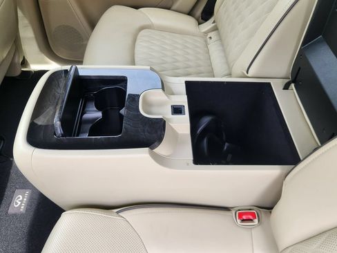 Used 2021 INFINITI QX80 Sensory w/ All-Season Package AWD/4WD image 13