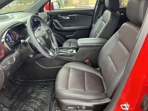 Used 2024 Chevrolet Blazer RS w/ Enhanced Convenience Package image 16