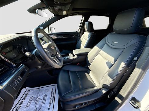 Used 2024 Cadillac XT5 Premium Luxury image 23
