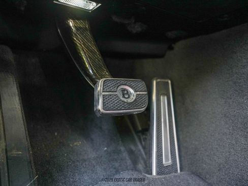 Used 2022 Bentley Flying Spur V8 image 33