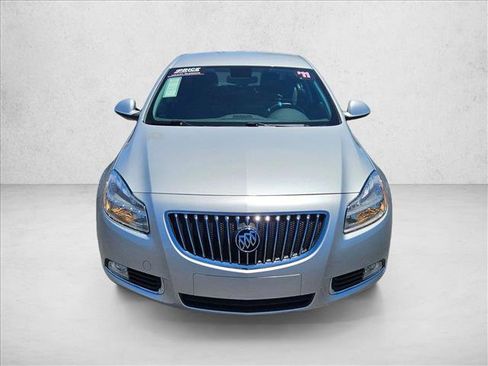Used 2011 Buick Regal CXL w/ RL3 Preferred Equipment Group FWD image 2