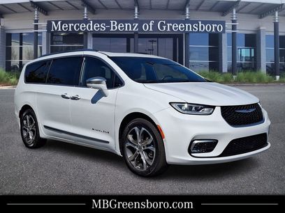 Used 2022 Chrysler Pacifica Pinnacle