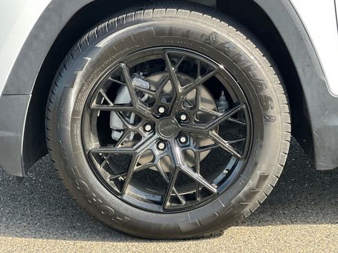 Used 2022 GMC Terrain SLT FWD image 31